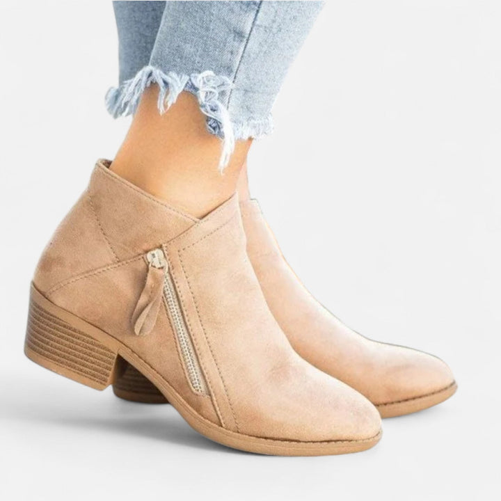 Women's Orthopedic Boots – Soft Matte Material with Elegant Design and Advanced Support