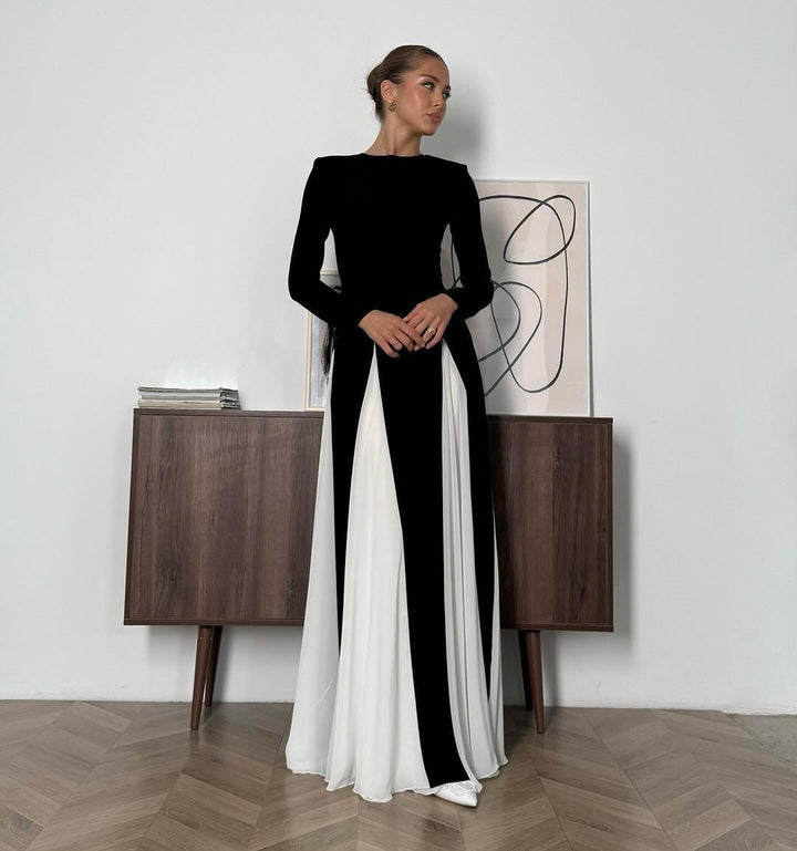 Langes, strukturiertes Damenkleid mit langen Ärmeln – Taillierter Schnitt im Abendstil