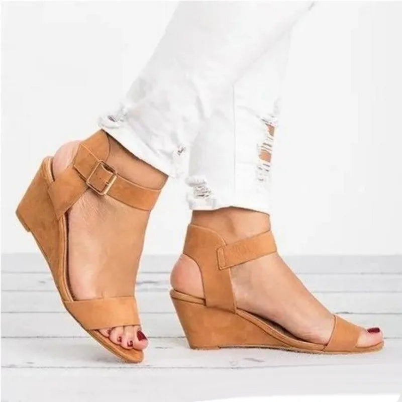 Sandales Femme à Talon Compensé – Bride Cheville Élastiquée & Bout Ouvert