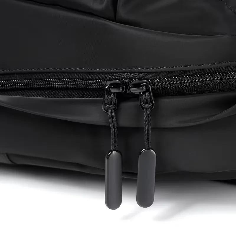 Zaino da uomo in tessuto strutturato – impermeabile e con più tasche