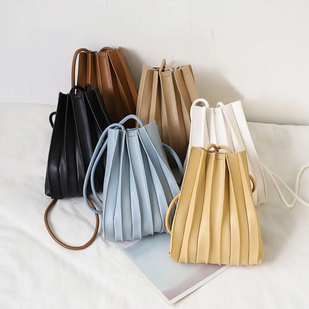 Borsa a tracolla mini plissettata donna in pelle – Design compatto strutturato