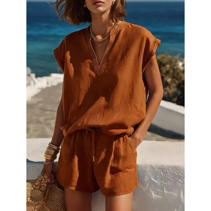 Completo Due Pezzi Donna con Maniche Corte e Scollo a V – Coordinato Corto Casual