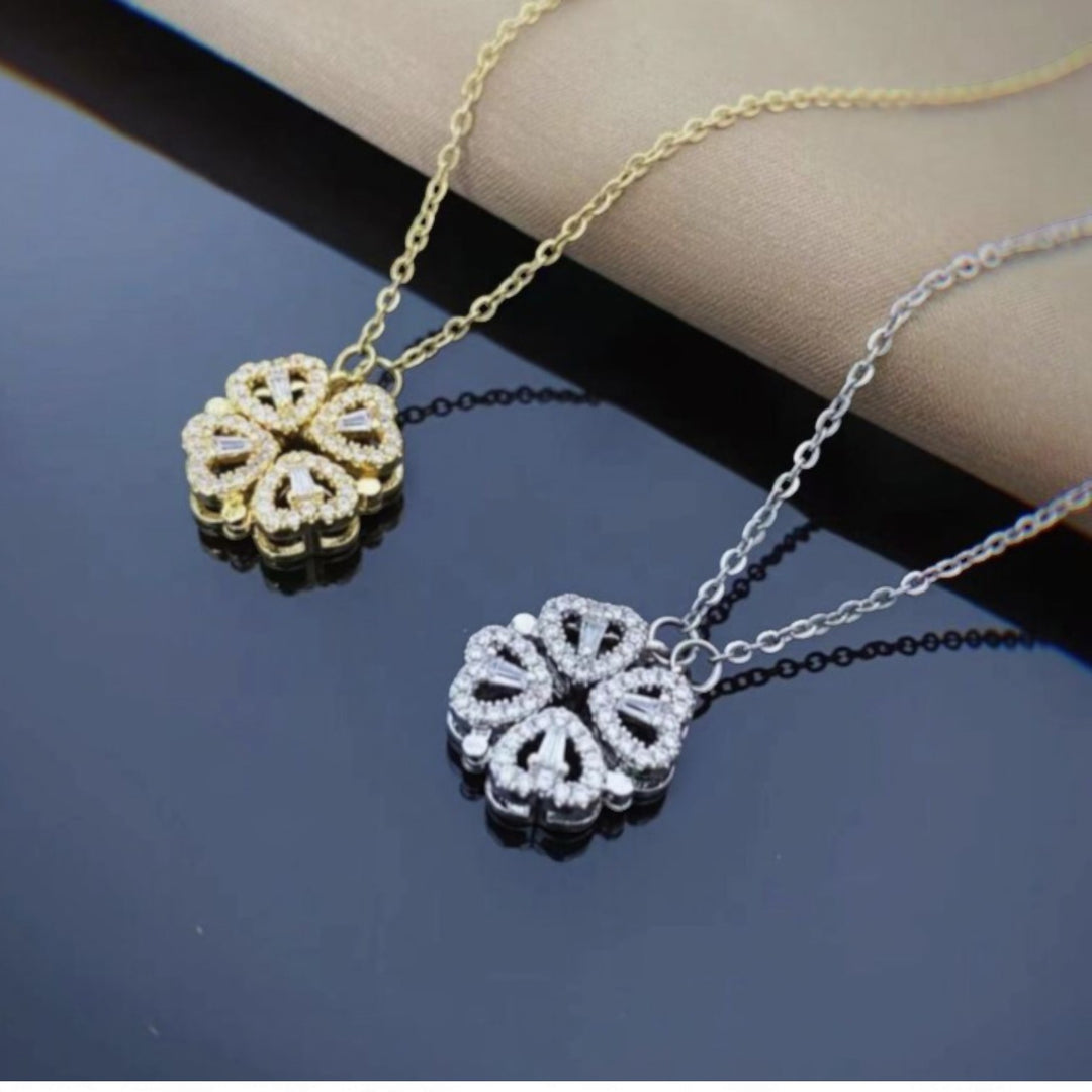 Claire Mode | Collana donna con pendente trifoglio magnetico pieghevole