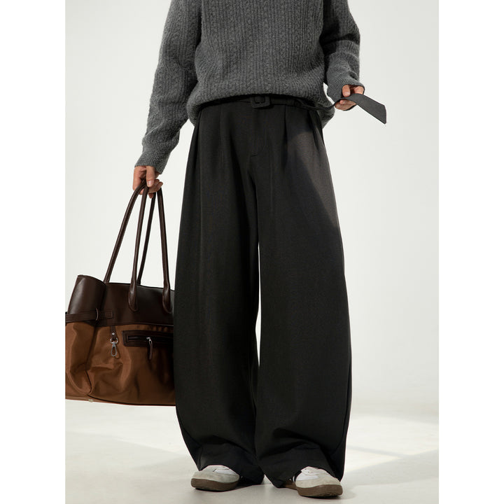 Weite, elegante Herrenhose aus Viskosemischung – fließender Fall