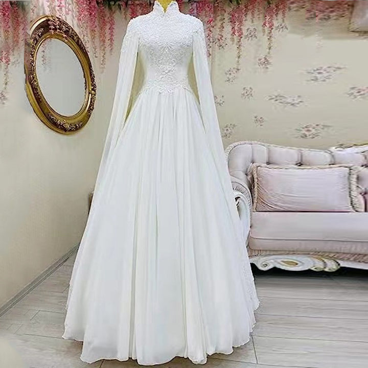 Abito da sposa donna sirena in pizzo – lungo con mantella trasparente