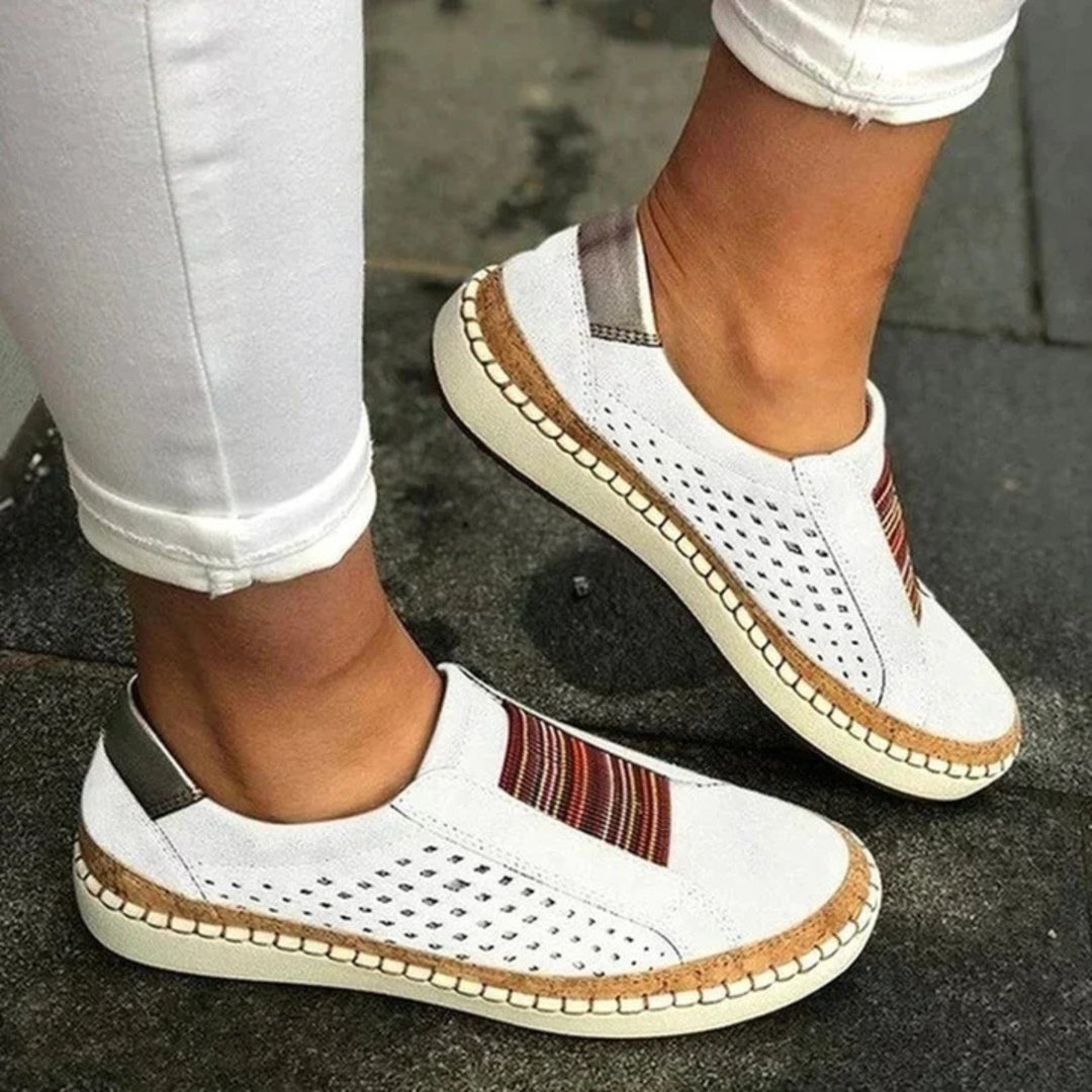 Legere Slip-On-Schuhe für Damen – Atmungsaktiv, perforiert, langlebiger Komfort