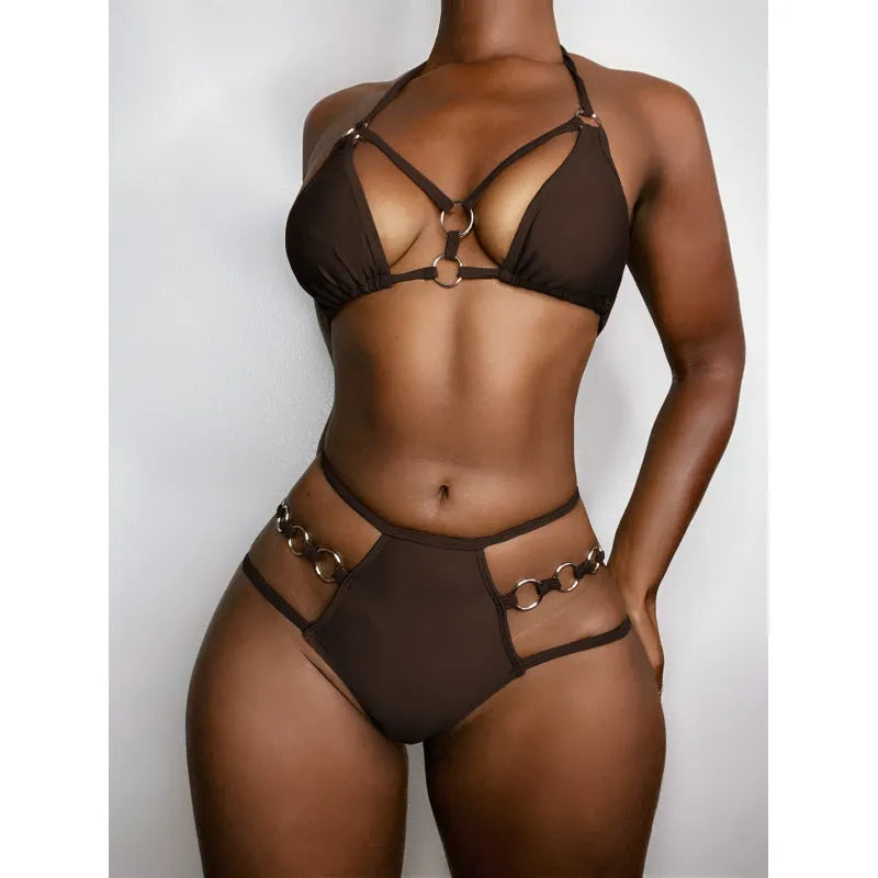 Zweiteiliger Damenbikini mit Trägern – Mesh-Ausschnitte und Metallring