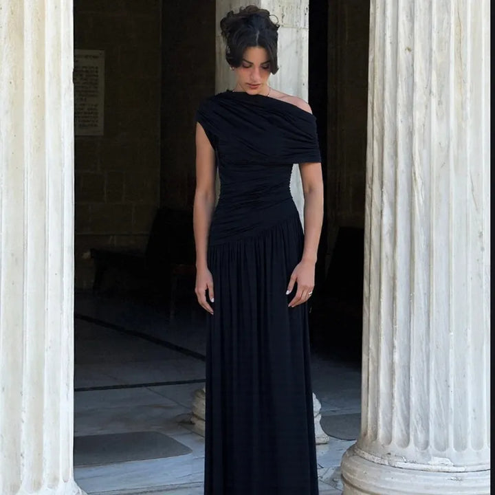 Long Women's Dress with Off-Shoulder and Ruching – Flowing Floor-Length Silhouette