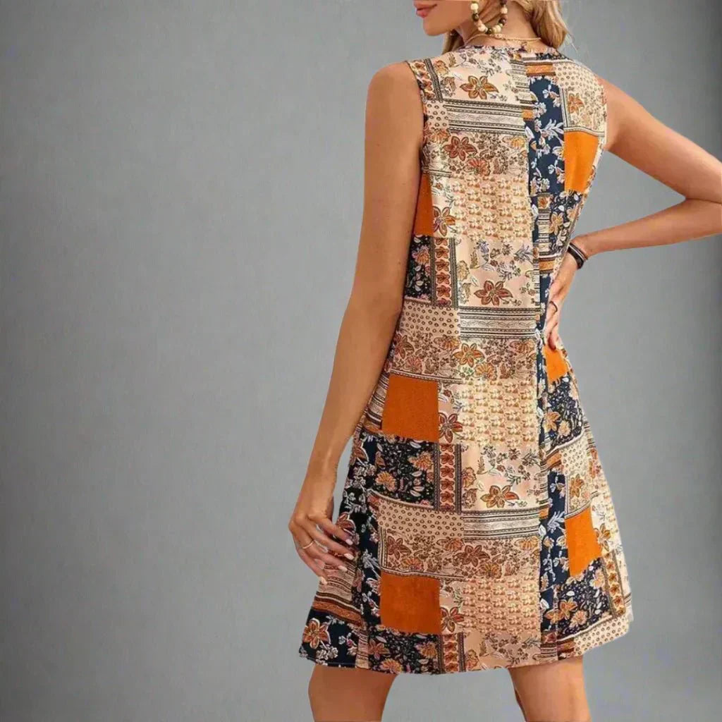 Mini abito boho donna in tessuto leggero – design patchwork senza maniche