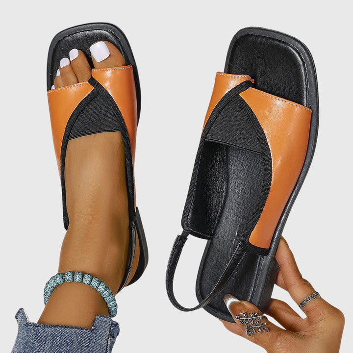 Flache Damensandalen mit quadratischer Spitze – leichter Slip-On-Stil