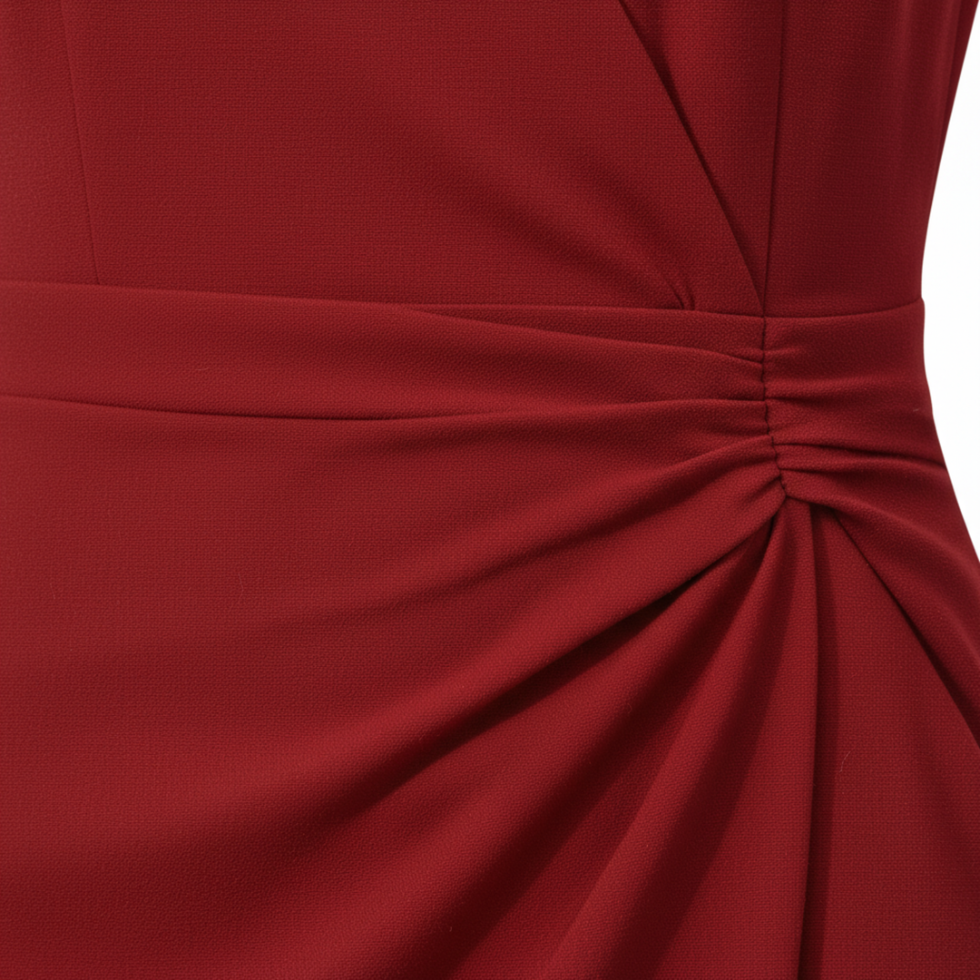 Cocktailkleid für Damen – Drapierte Silhouette & geraffte Taille