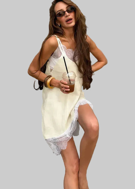Damenkleid Negligé mit dünnen Trägern – Spitzenbesatz Ärmellos