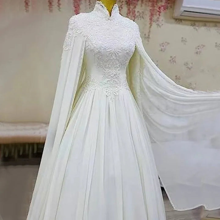Abito da sposa donna sirena in pizzo – lungo con mantella trasparente