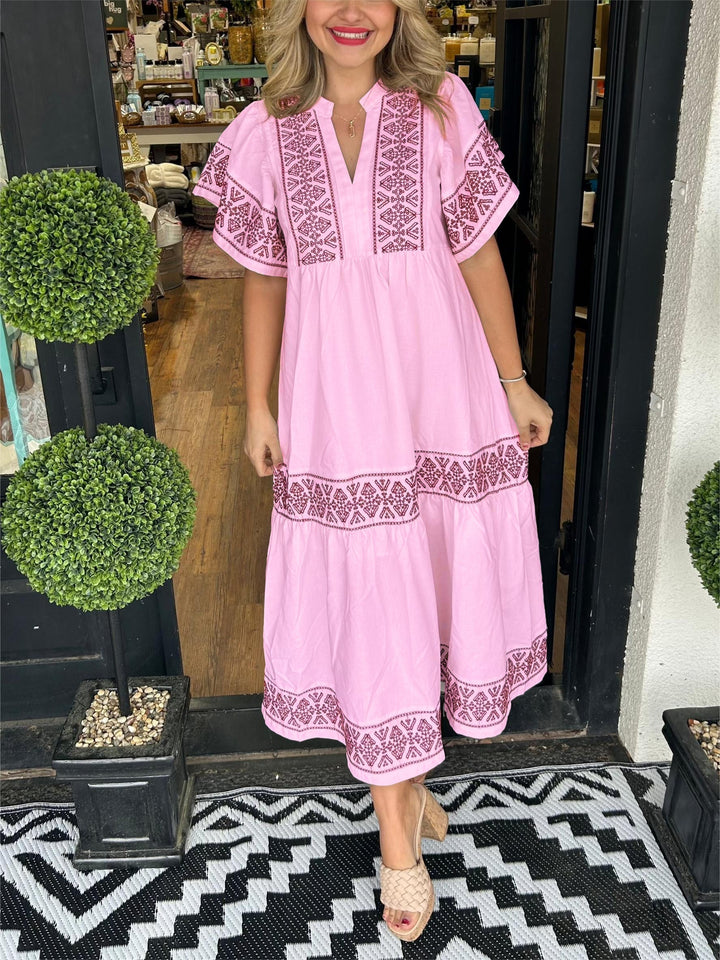 Boho-Midikleid für Damen aus Baumwolle – V-Ausschnitt mit bestickten Details