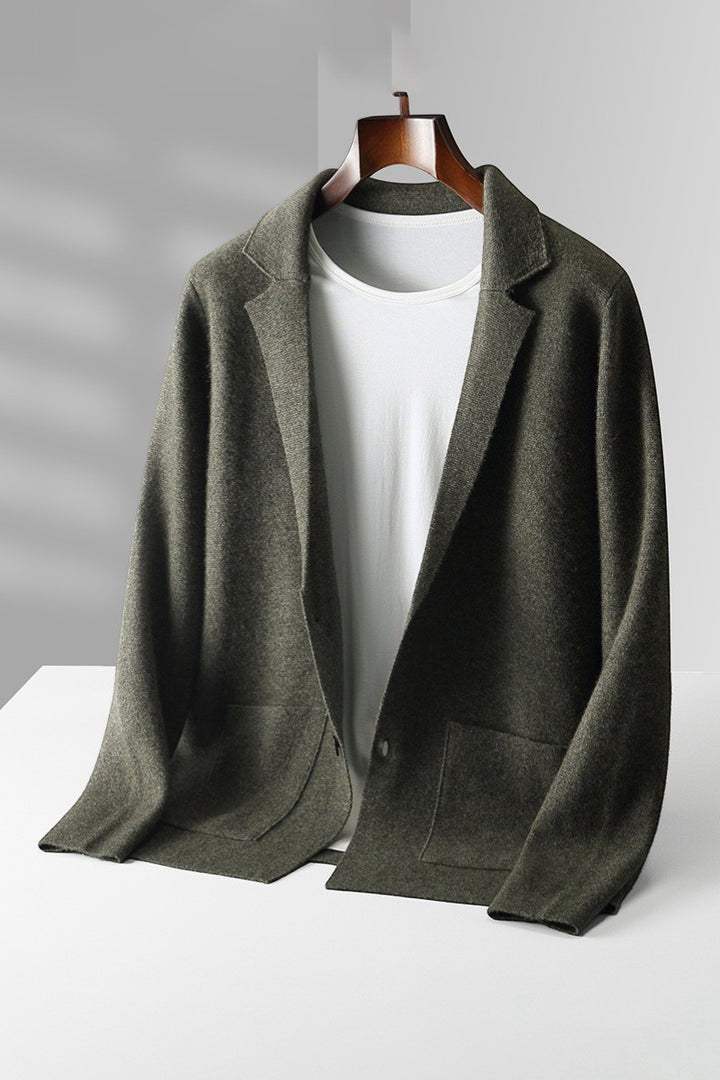 Herren Cardigan aus mercerisierter Baumwolle mit V-Ausschnitt – taillierte, legere Passform