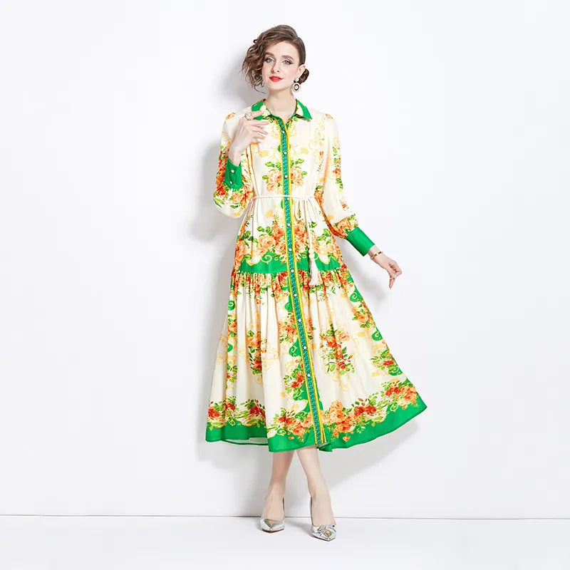 Maxikleid für Damen mit Trompetenärmeln im Retro-Stil – künstlerischer Print
