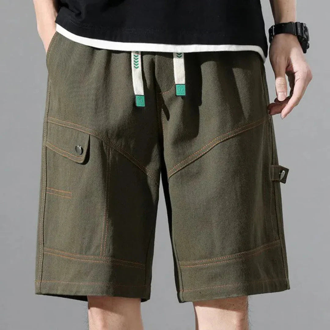 Men's Short Cargo Cotton – Contrasting Topstitching and Utility Pockets