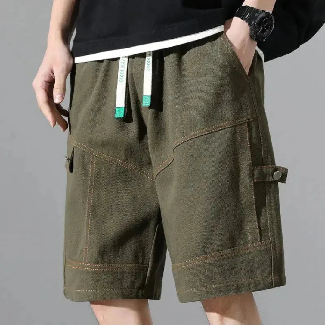 Men's Short Cargo Cotton – Contrasting Topstitching and Utility Pockets