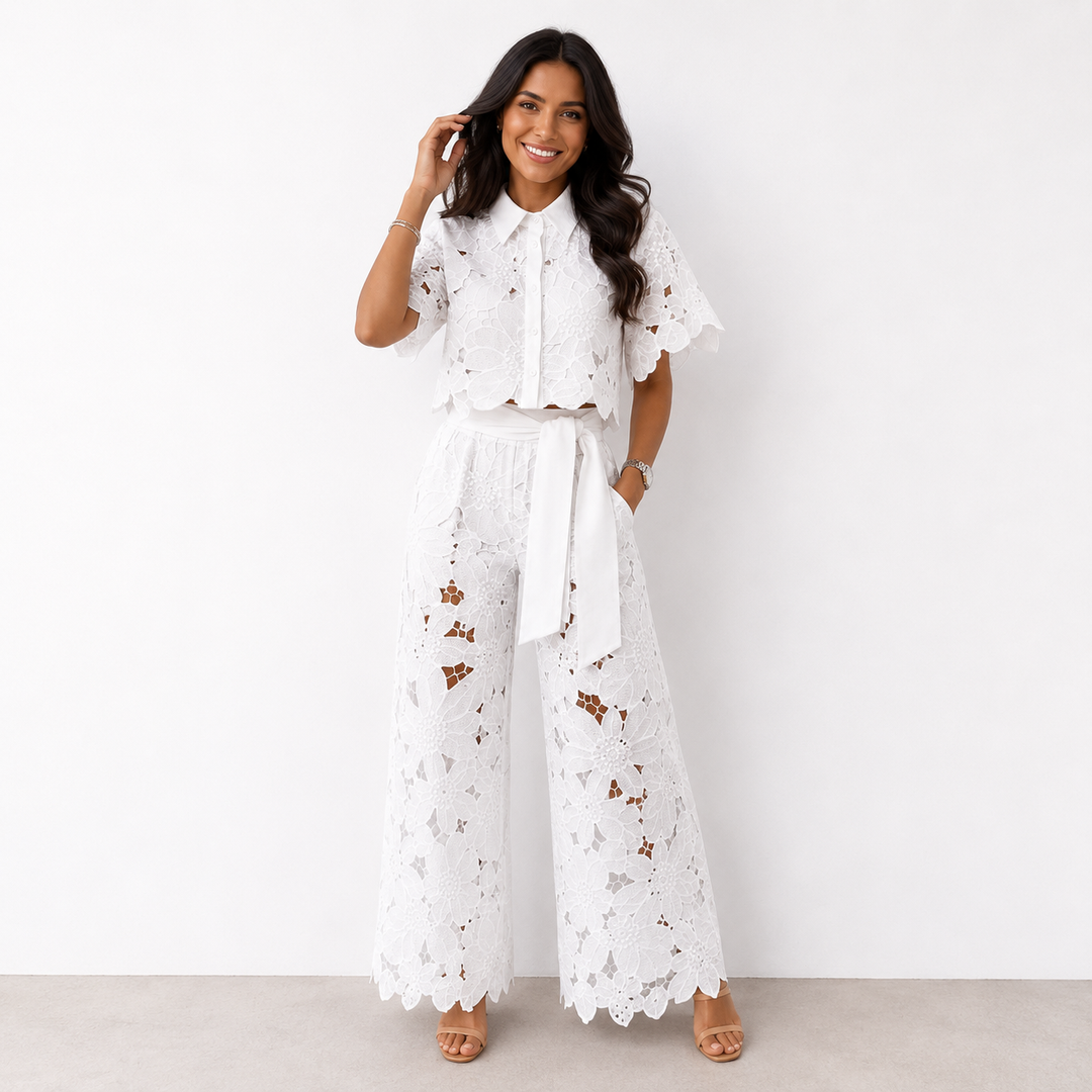 Completo Due Pezzi Donna in Pizzo Floreale – Camicetta con Colletto &amp; Pantaloni Larghi