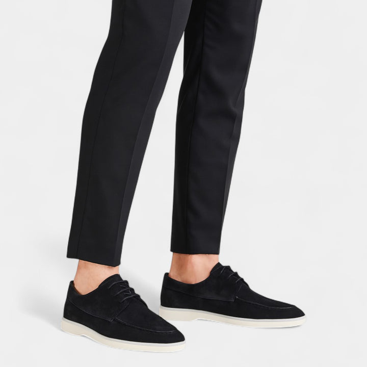 Mocassini uomo in camoscio con lacci – stile casual quotidiano
