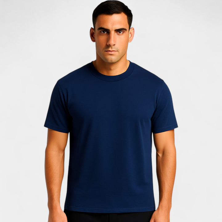 Herren T-Shirt aus Baumwolle, Slim Fit – minimalistisches Basic