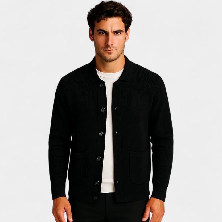 Herren-Cardigan aus Strick – Rundhals mit Knöpfen