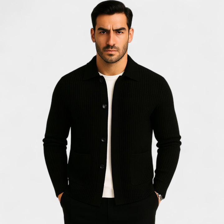 Herren-Cardigan aus gestrickter Baumwolle – klassisch, fein geknöpft