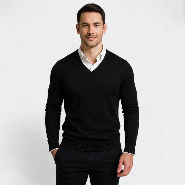 Herrenpullover mit V-Ausschnitt – schlanke Passform aus technischem Strick