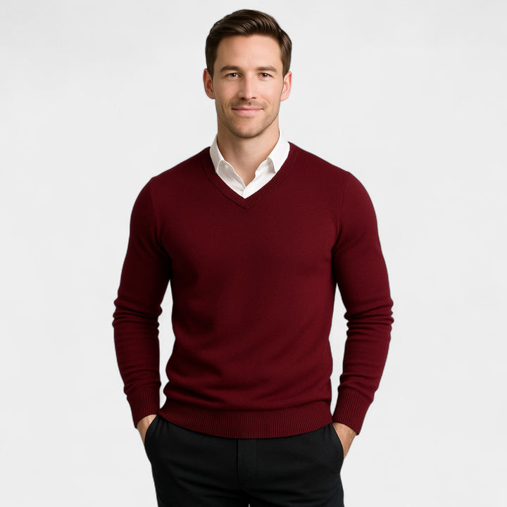 Herrenpullover mit V-Ausschnitt – schlanke Passform aus technischem Strick