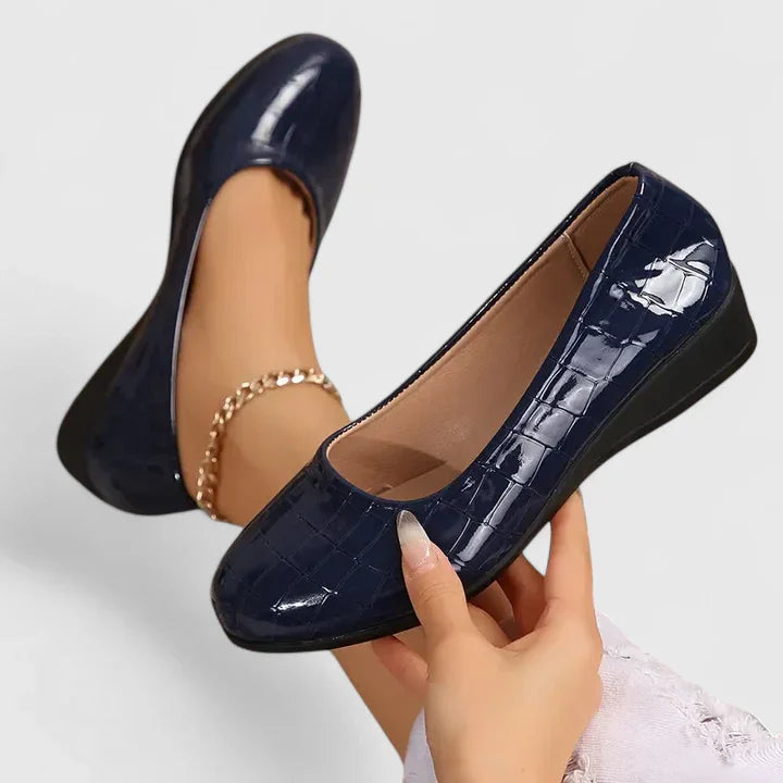 Damen Orthopädische Ballerinas aus Leder mit Krokodilprägung – Einfaches Hineinschlüpfen Rundspitze Flach
