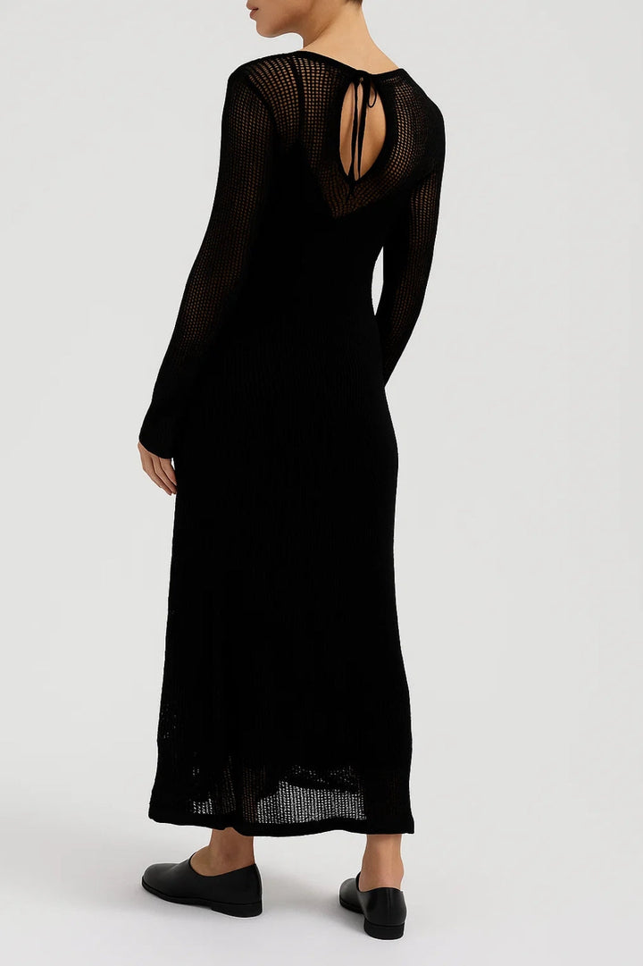 Elegantes langärmeliges Damen-Kleid aus Baumwollstrick