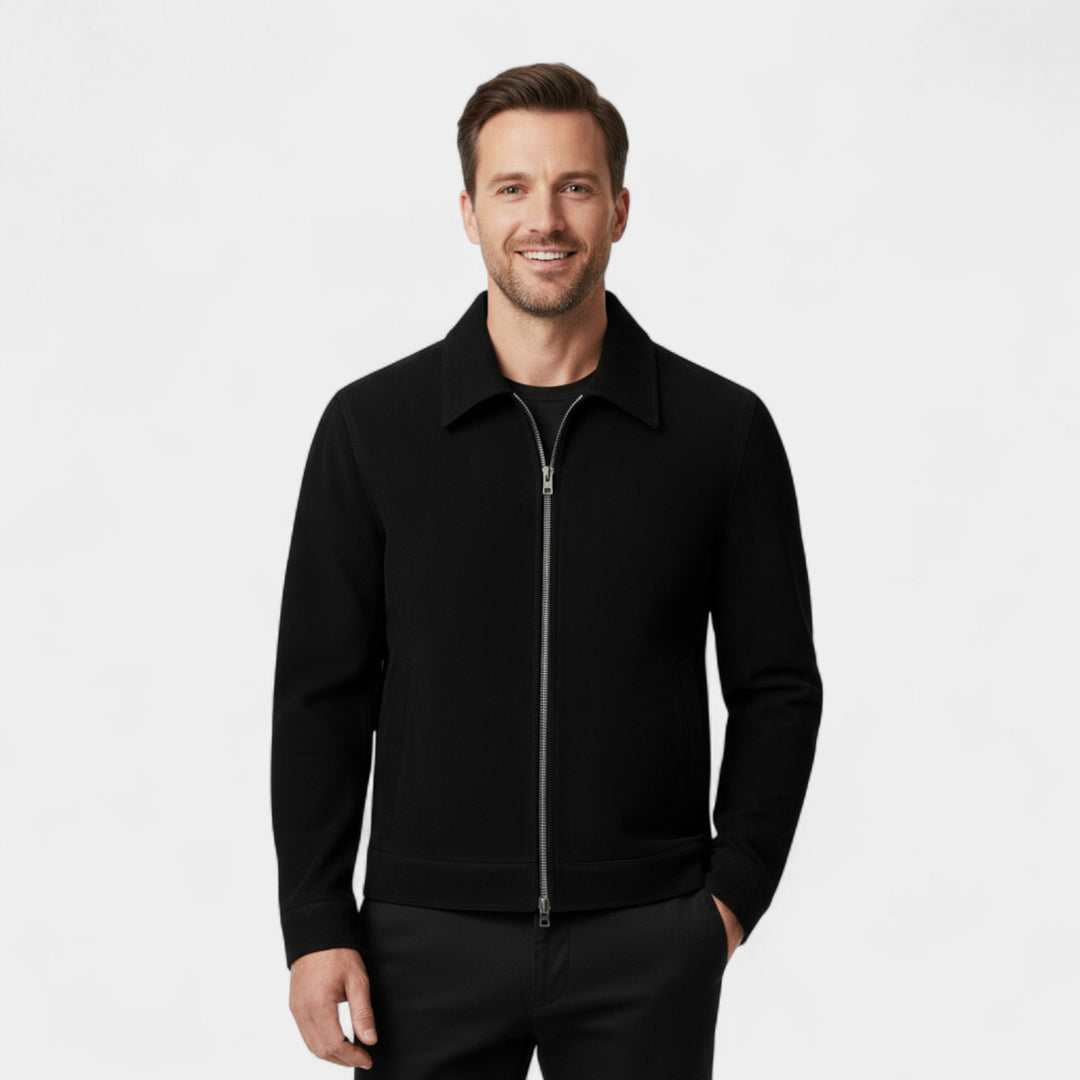 Kurze Herrenjacke aus Wildleder, weiter Schnitt