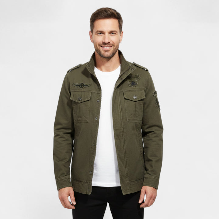 Giacca cargo uomo in cotone stile militare – robusta, raffinata, silhouette quotidiana