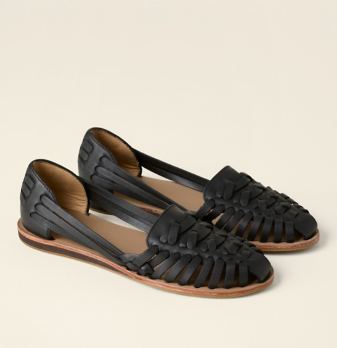 Women's Flat Woven Sandals – Closed Toe Slip-On