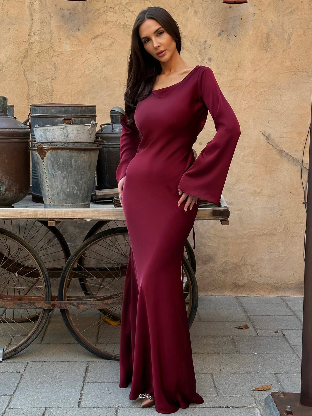 Abito lungo donna maniche lunghe – taglio fluido e casual