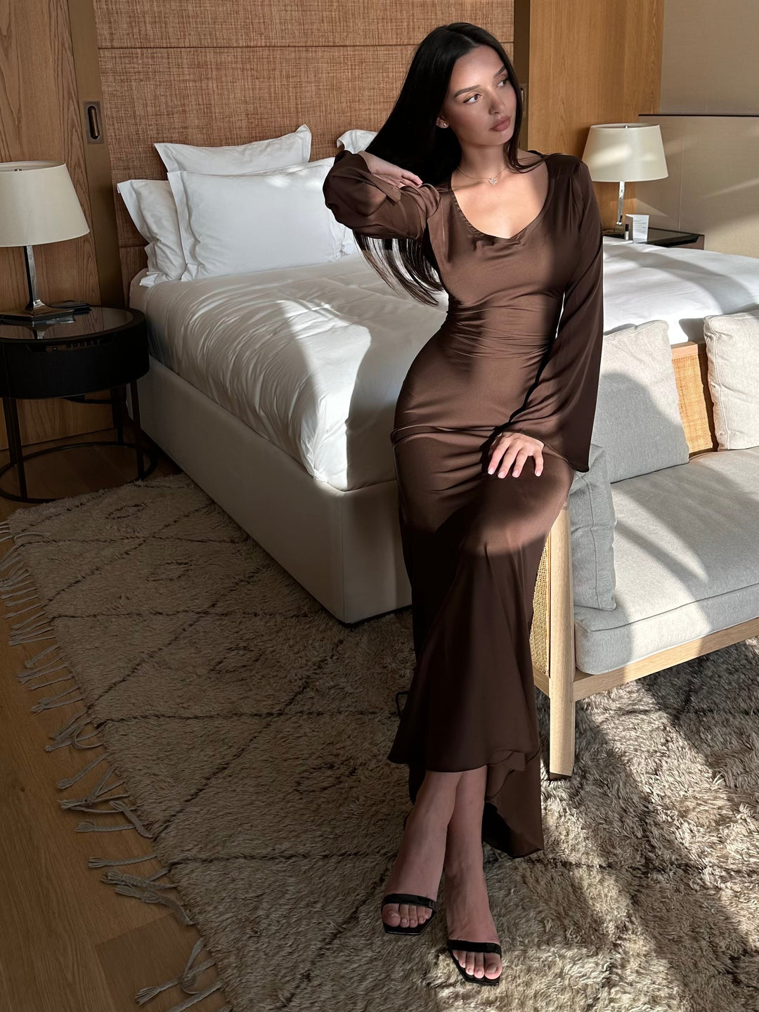 Abito lungo donna maniche lunghe – taglio fluido e casual