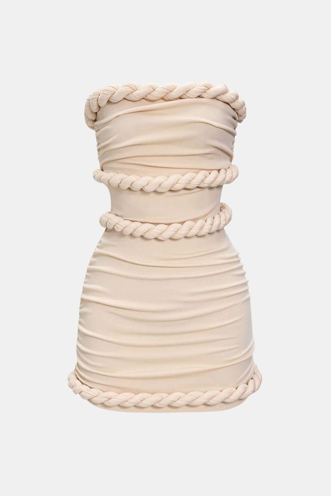 Robe Mini Femme Sans Bretelles – Découpe Taille et Ornements Tressés
