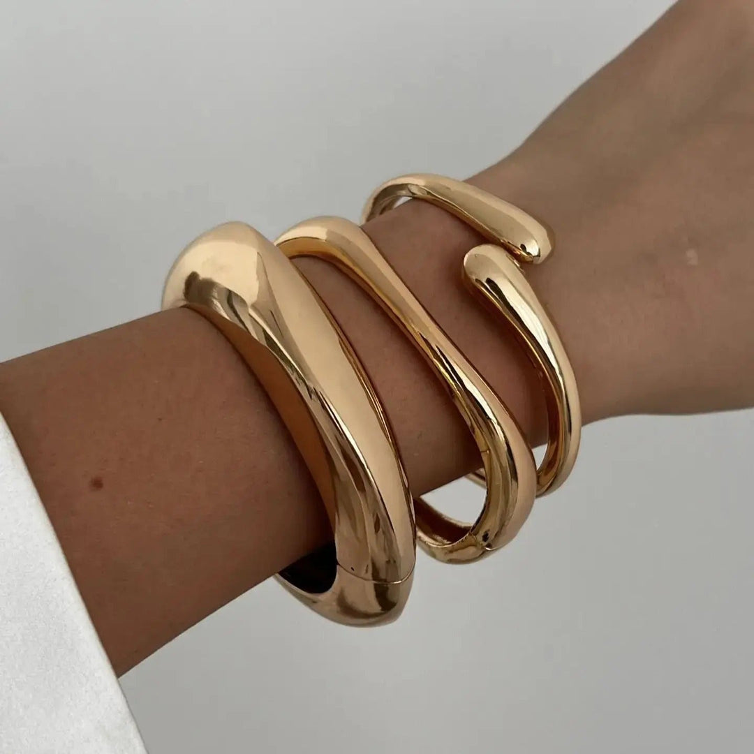 Damen Skulpturaler Metall-Armreif – Gelenkarmband mit Sicherem Verschluss
