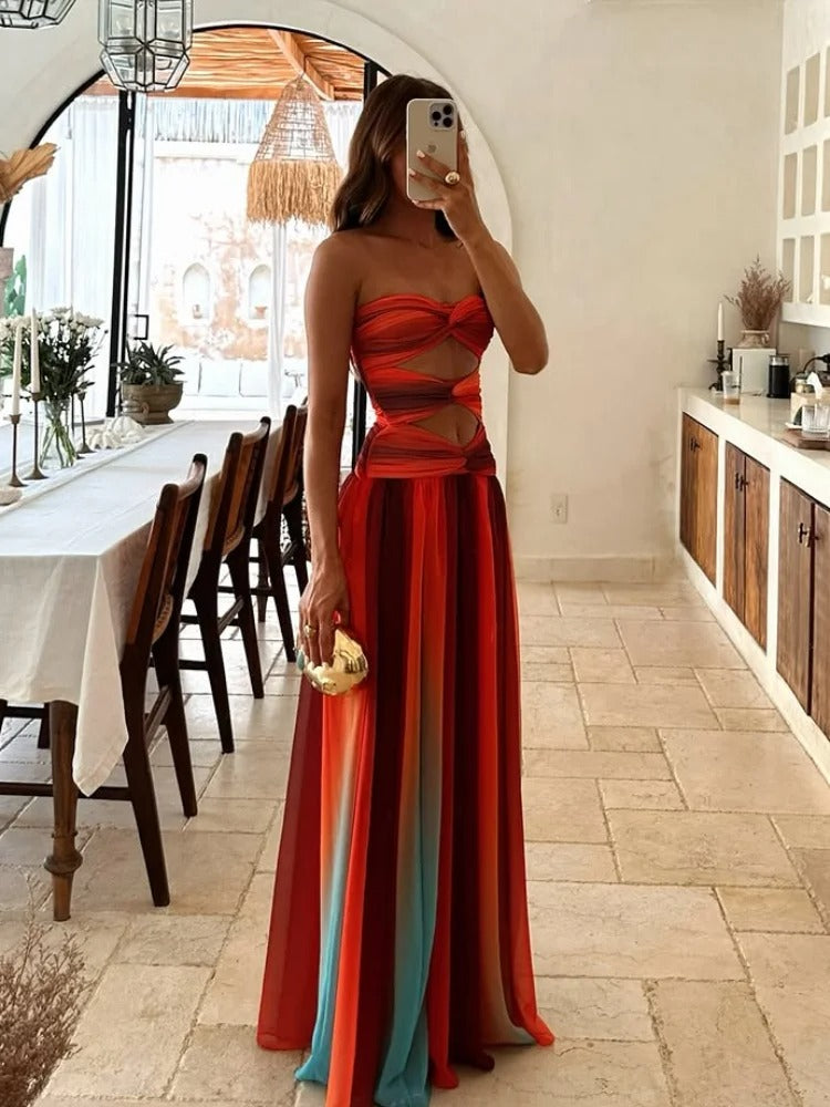 Damen Maxikleid Trägerlos – Durchbrochene Details und Ausgestellter Schnitt