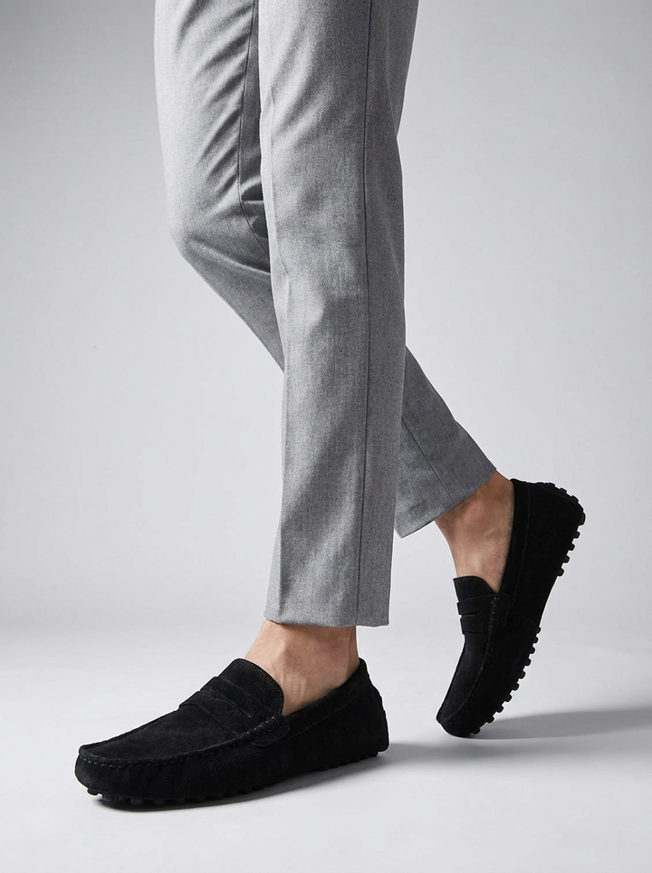 Men's Slip-On Loafers – Refined Textured Finish