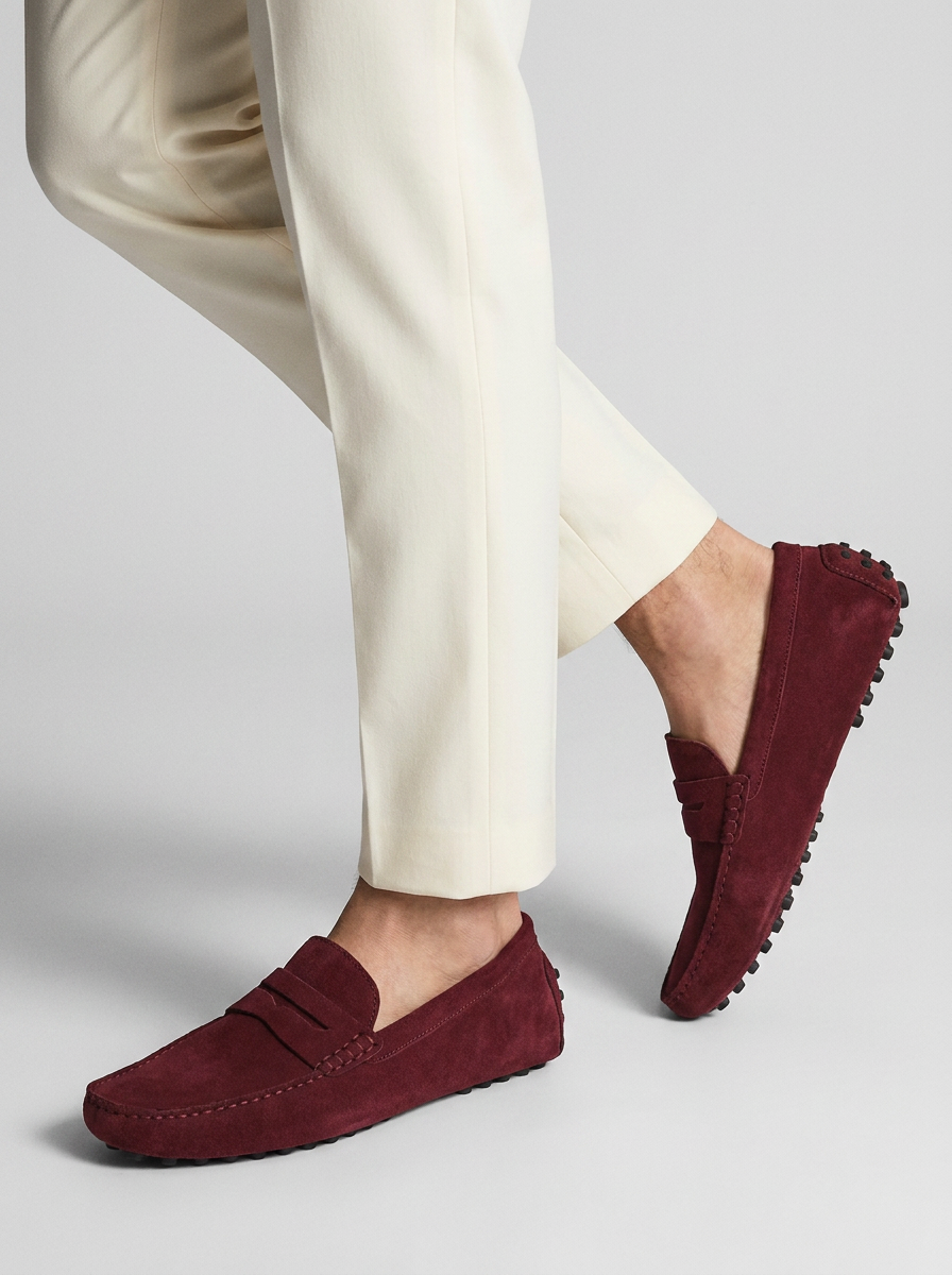 Men's Slip-On Loafers – Refined Textured Finish