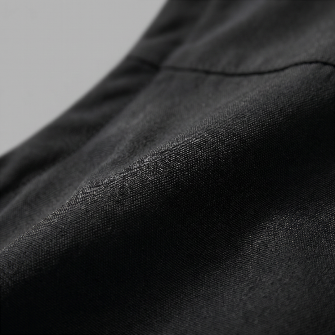 Men's Lightweight Sleeveless Vest – Utility Style with Zippered Pockets
