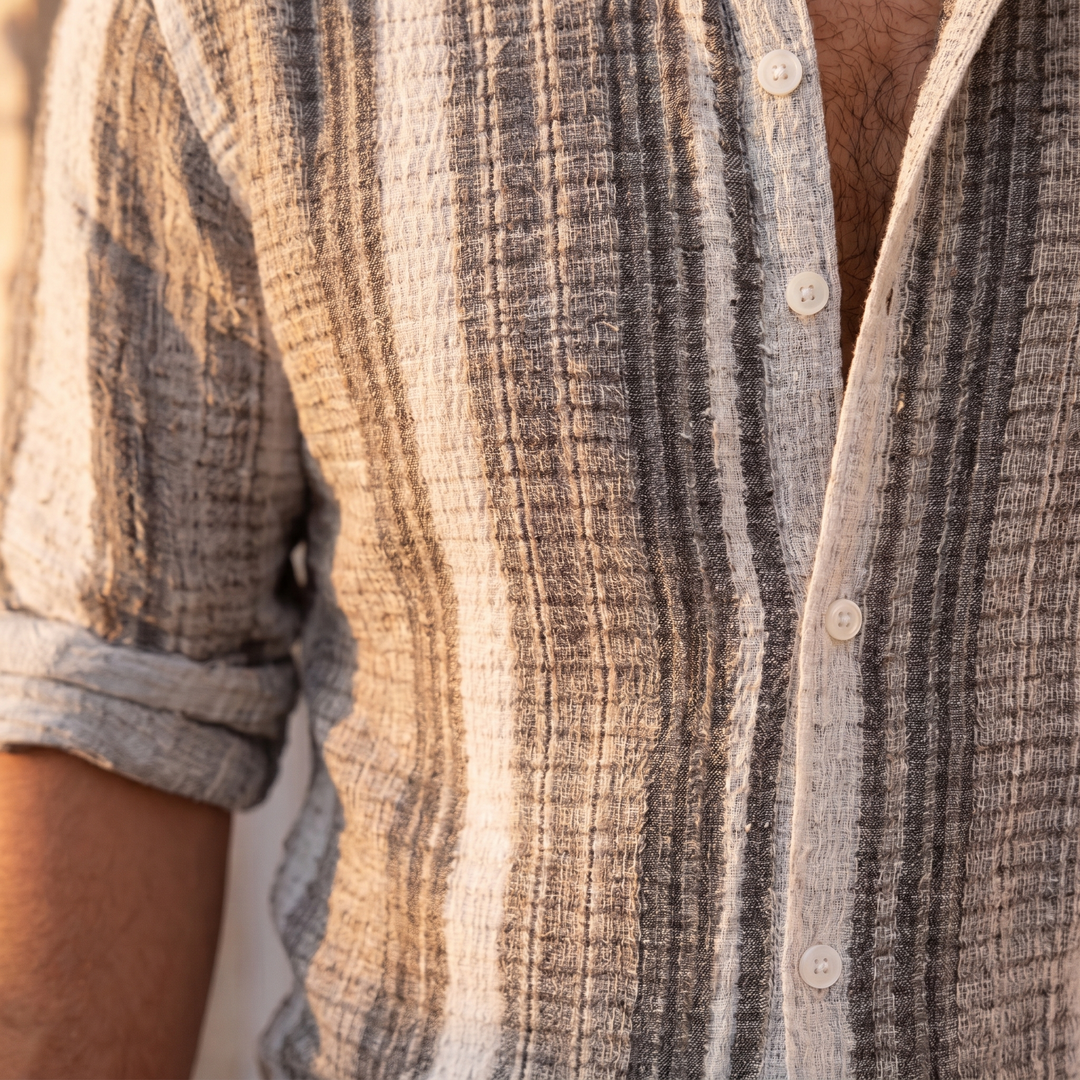 Camicia Uomo a Maniche Corte a Righe – Tessuto Traspirante Testurizzato