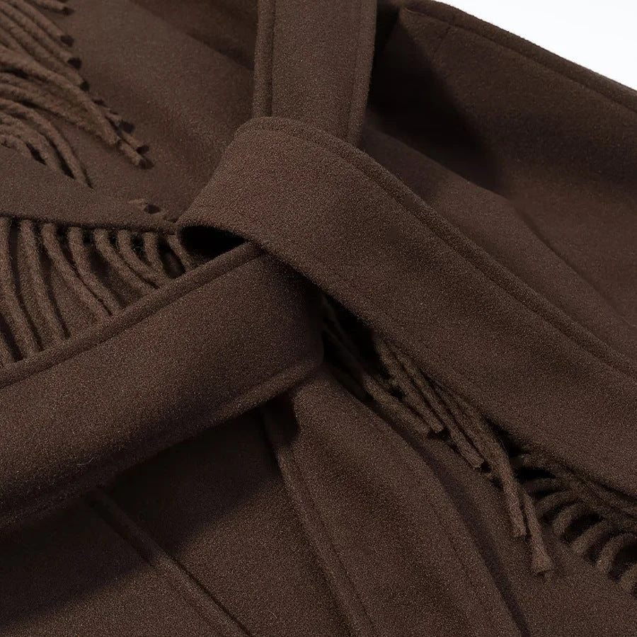 Manteau Femme Long à Franges – Col Châle et Ceinture à Nouer