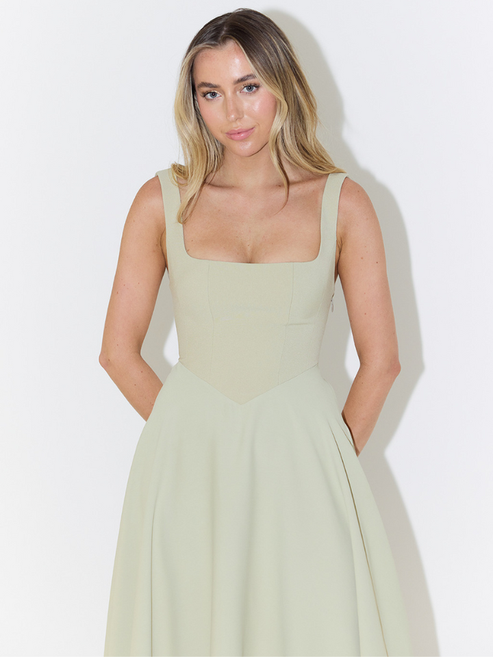 Midikleid Damen mit quadratischem Ausschnitt – ausgestellter Schnitt, ärmellos