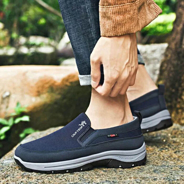 Men's Slip-on Shoes – Breathable Mesh Upper & Rubber Sole