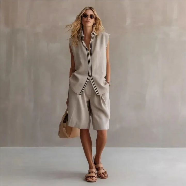 Completo Due Pezzi Donna – Camicia Senza Maniche &amp; Pantaloncini Lunghezza Ginocchio