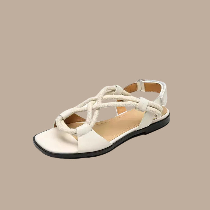 Flache Damensandalen aus echtem Leder – verstellbare gekreuzte Riemen