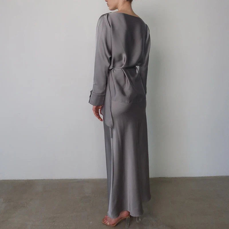 Zweiteiliges Damenensemble – Spitzenoberteil &amp; Maxirock mit hoher Taille