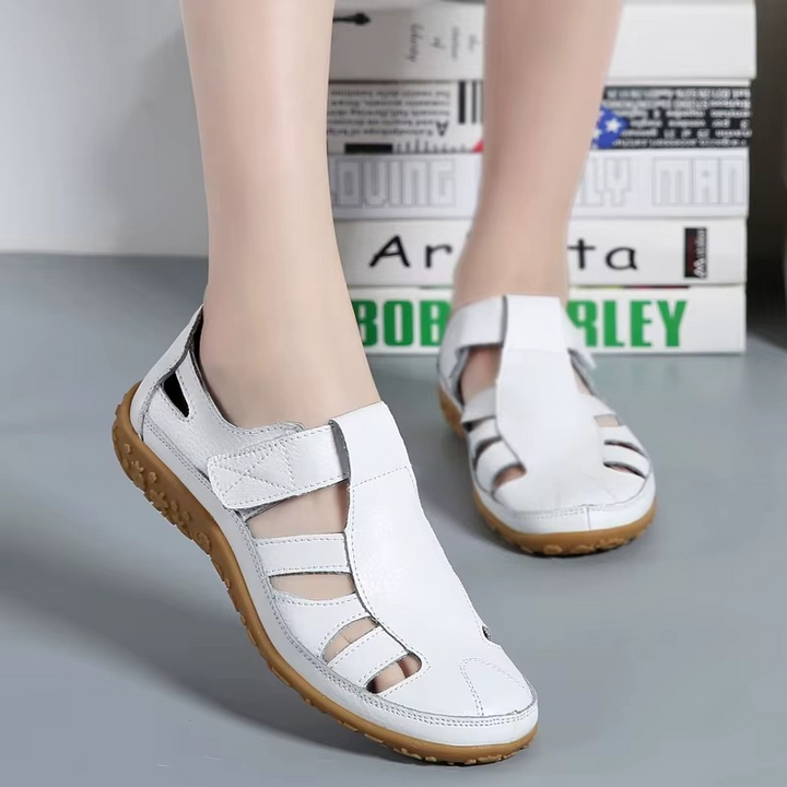 Sandales Femme en Cuir à Découpes – Bride Réglable Velcro